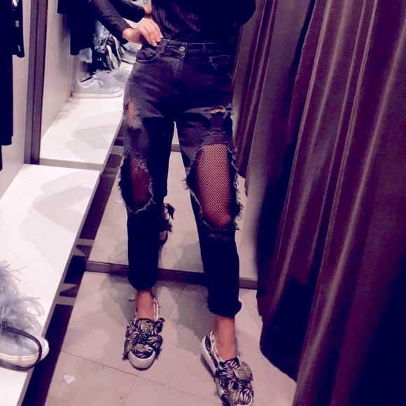 Zara High Rise Black Distressed Fishnet frayed hem Jeans Goth Grunge - Picture 3 of 14